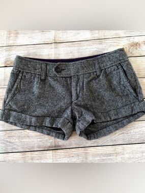 American Eagle Gray Tweed Mini Shorts | Size 6 Y2K Summer